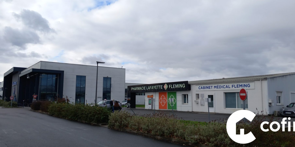 local commercial à OLORON STE MARIE (64400)